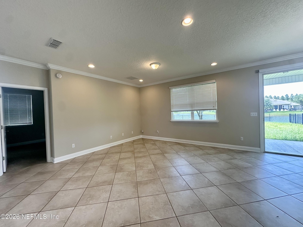 481 Shetland Drive - Photo 6