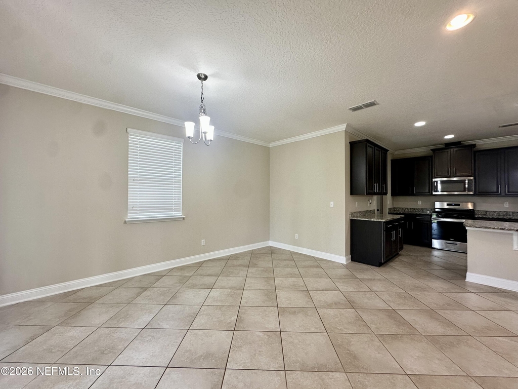481 Shetland Drive - Photo 9