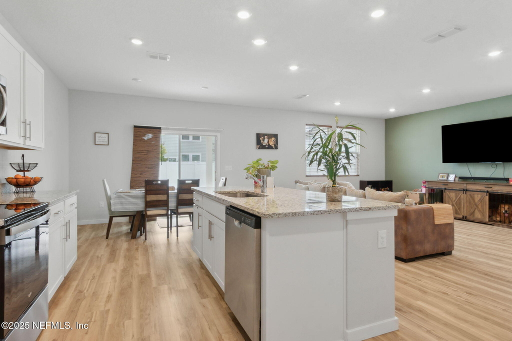 14753 Cashew Avenue - Photo 10