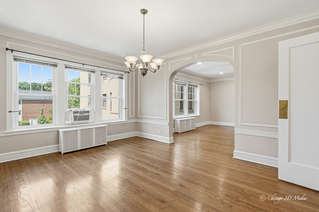 906 Greenwood Street - Photo 4