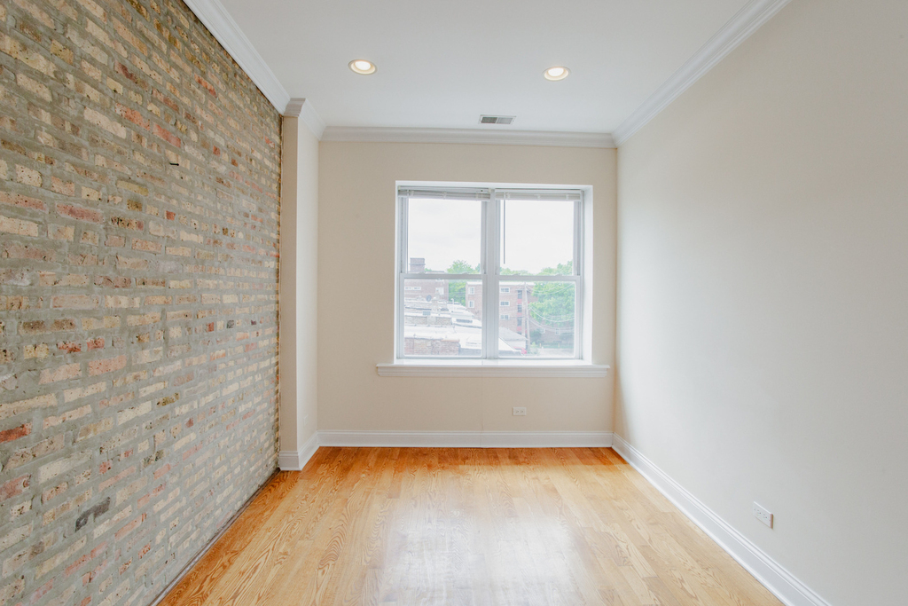 6150 N Ravenswood Avenue - Photo 8