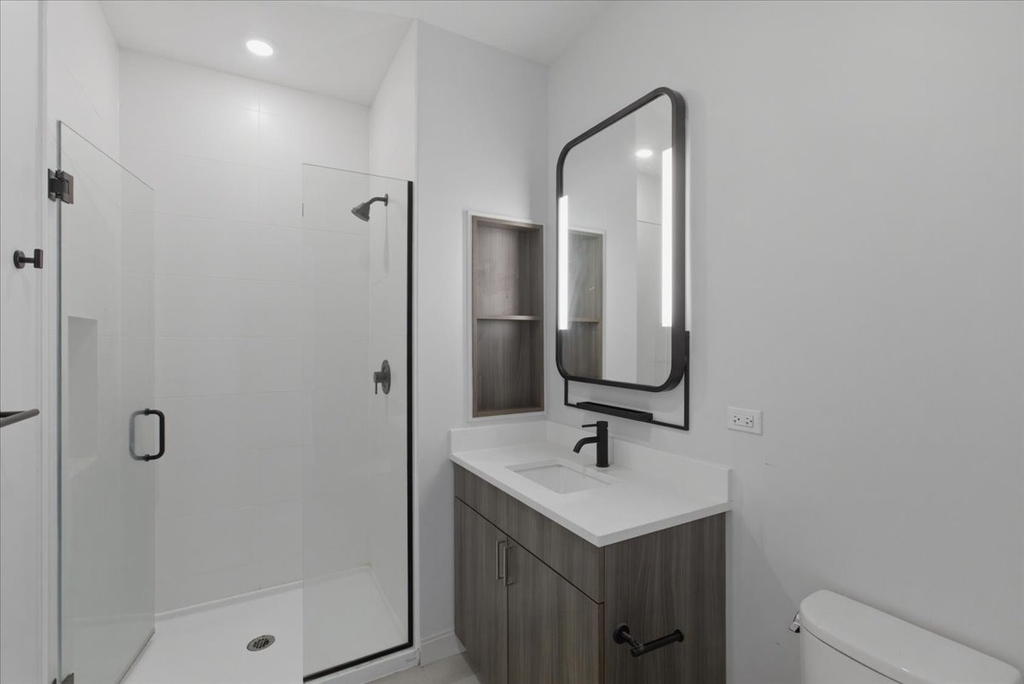 948 W Sunnyside Avenue - Photo 9