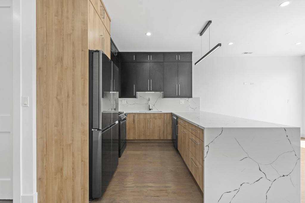 3008 W Belmont Avenue - Photo 8
