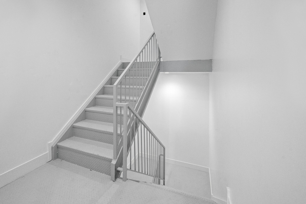 3008 W Belmont Avenue - Photo 30