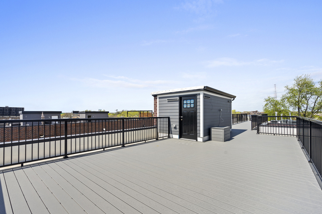 3008 W Belmont Avenue - Photo 27