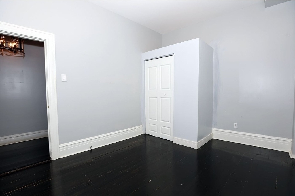 5427 S Blackstone Avenue - Photo 16