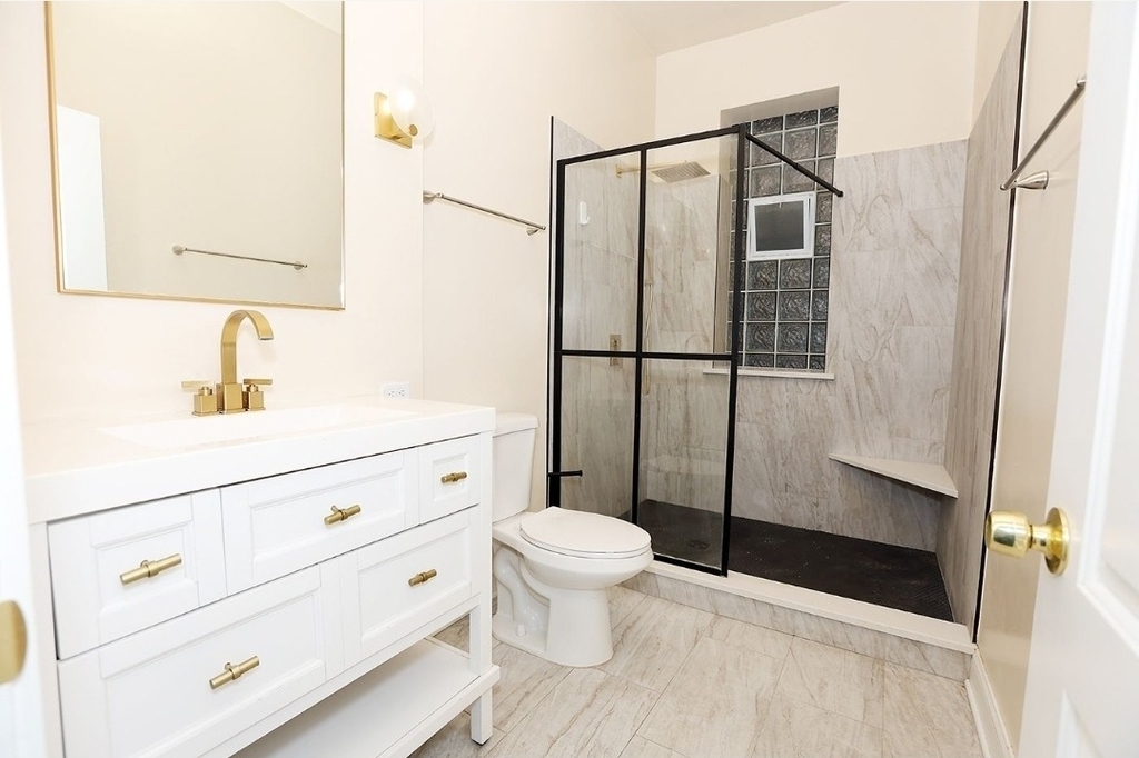 5427 S Blackstone Avenue - Photo 17