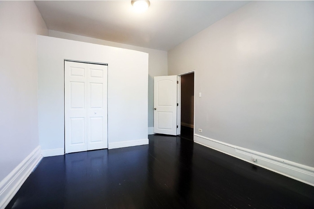 5427 S Blackstone Avenue - Photo 7