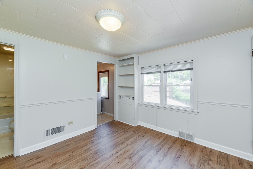 716 Walnut Street - Photo 6