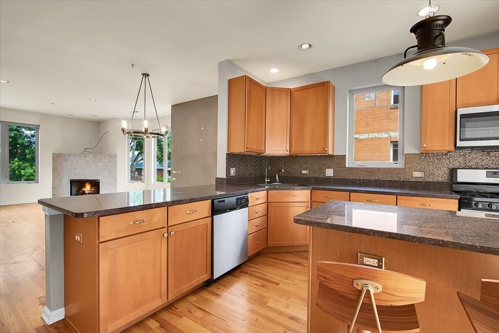 8900 31st Street - Photo 10