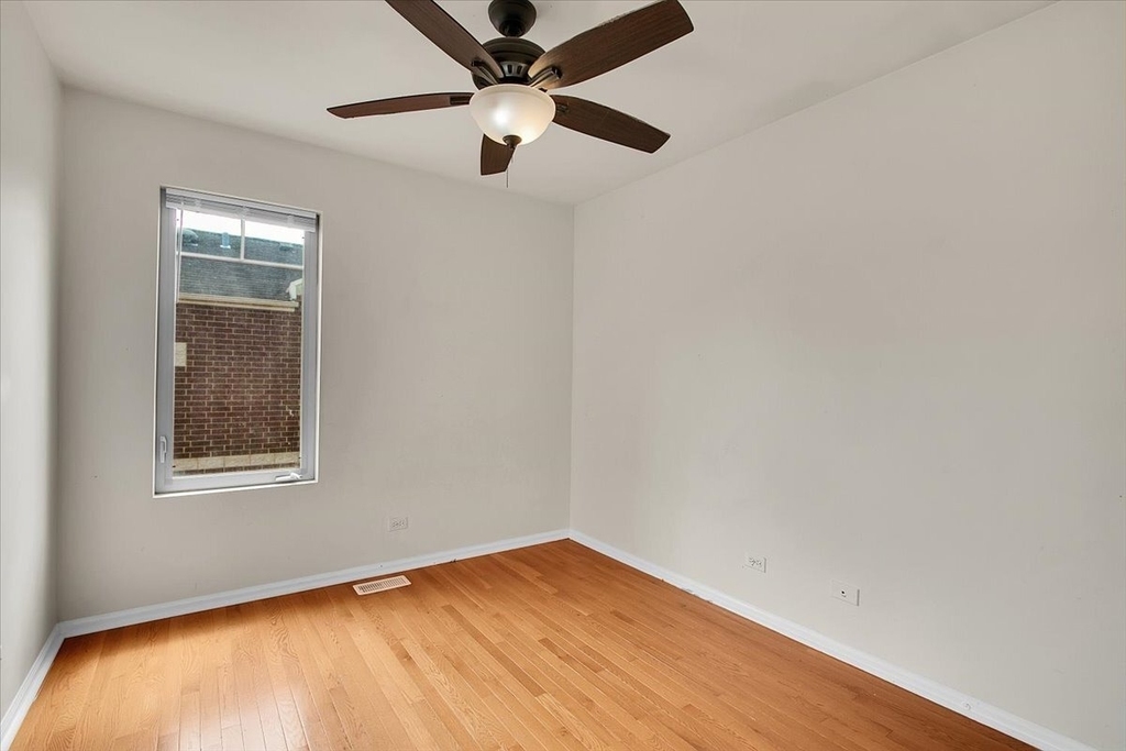 8900 31st Street - Photo 19