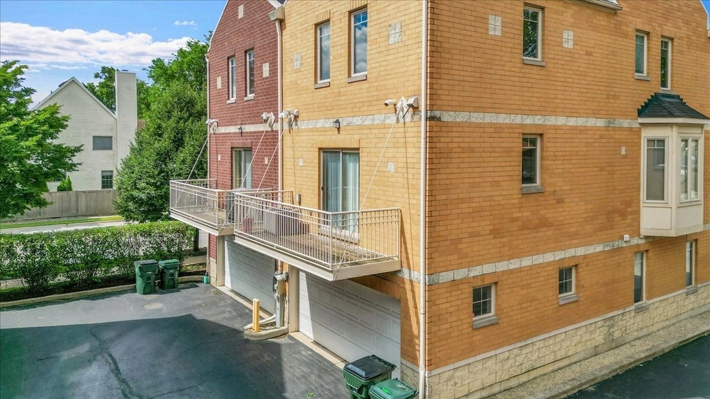 8900 31st Street - Photo 25