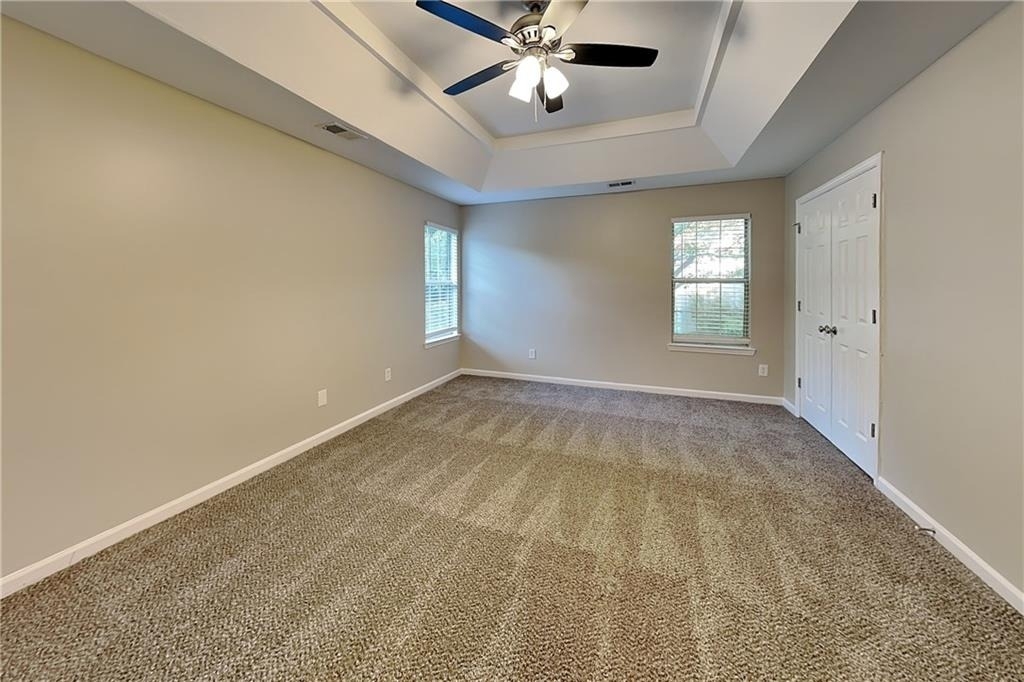 7005 Greenfield Lane - Photo 9