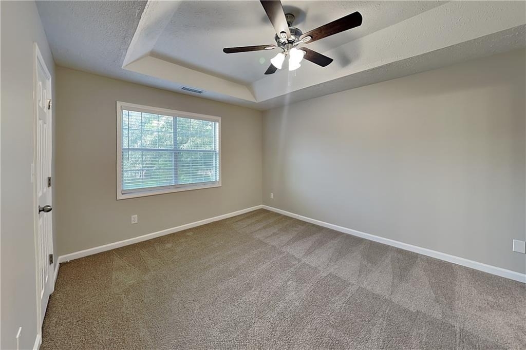 6161 Longwood - Photo 7
