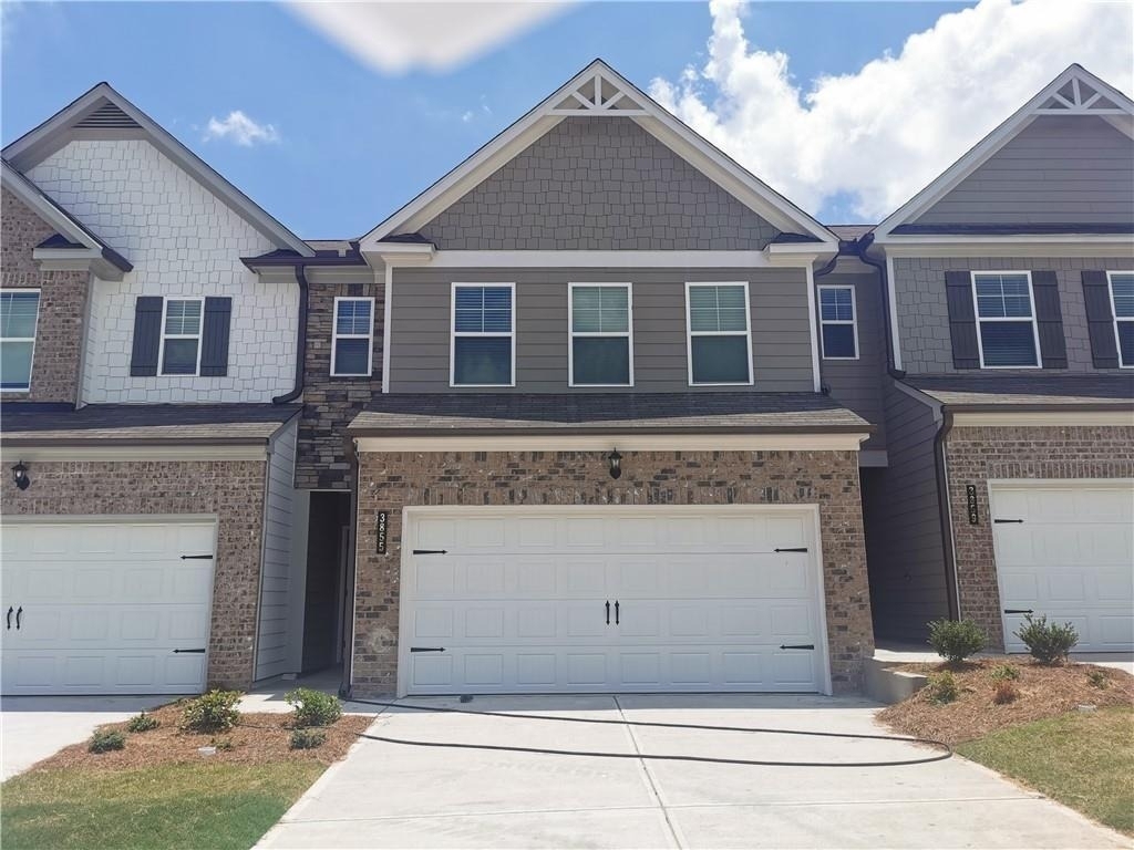 3855 Brookburn Park - Photo 0