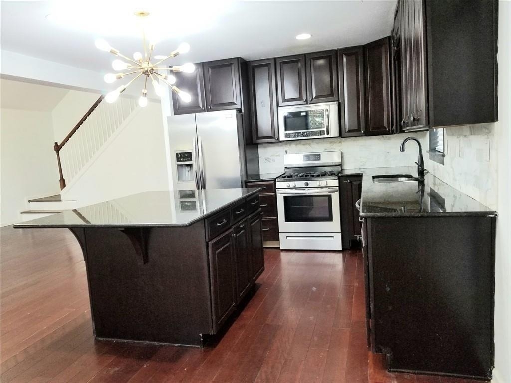 2091 Northside Drive Nw - Photo 3