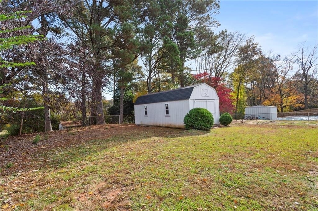 3258 Highland Drive Se - Photo 42