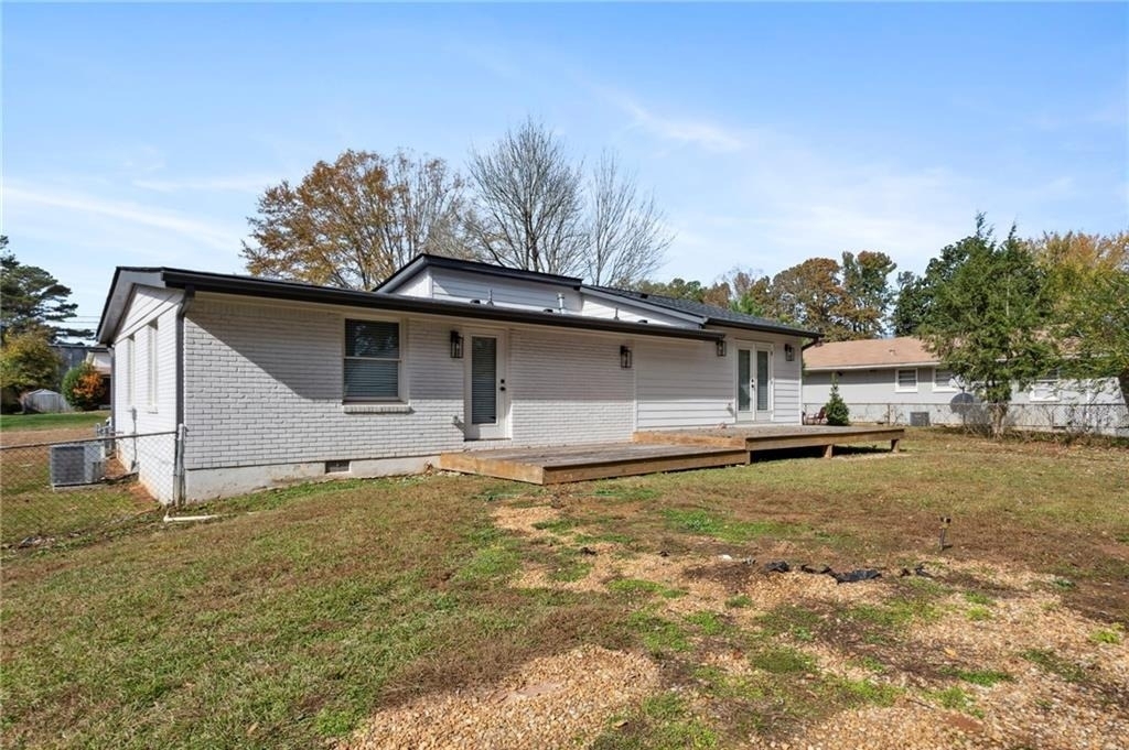 3258 Highland Drive Se - Photo 41