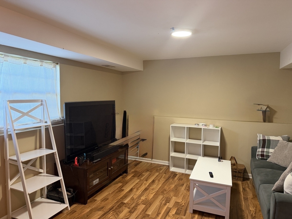 301 Cherrywood Court - Photo 9