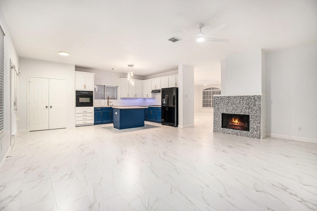 3811 Misty Falls Lane - Photo 4