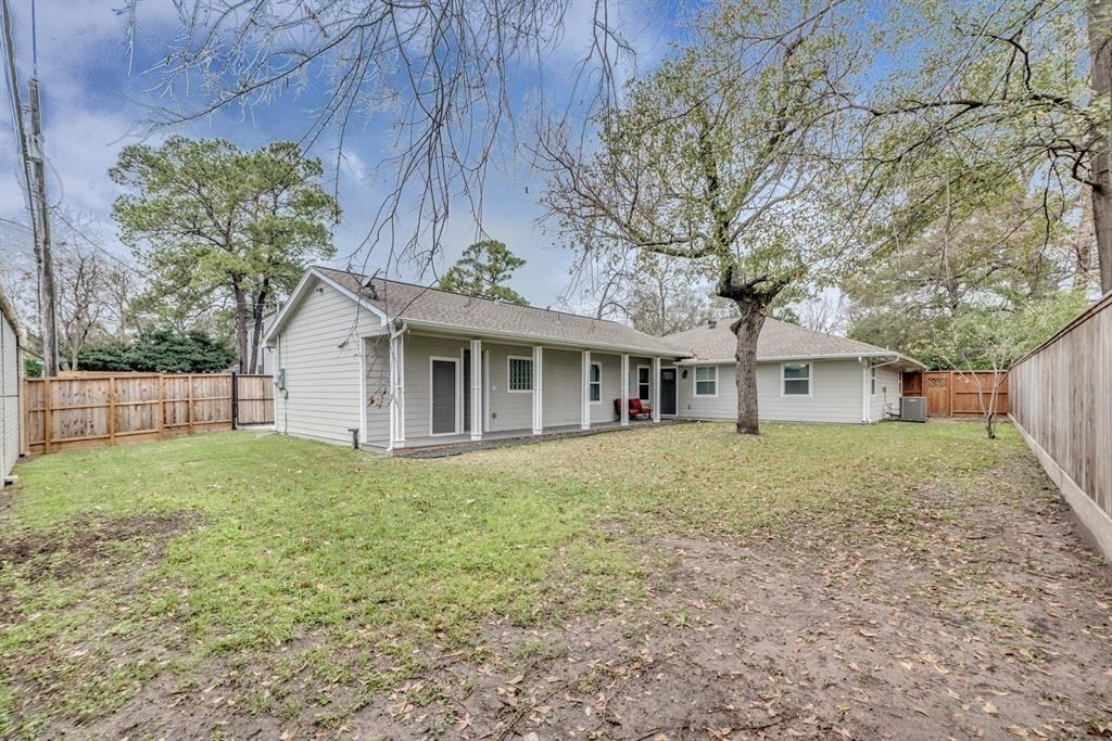 331 W 30th Street - Photo 26