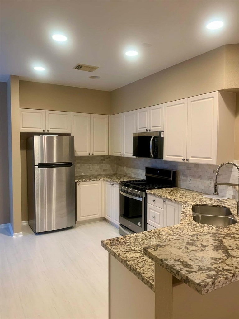 57 Scarlet Woods Court - Photo 6