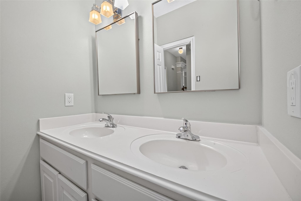 1430 Mabry Mill Road - Photo 29