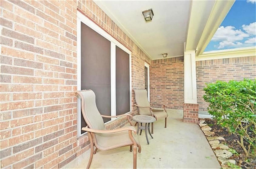 21922 Golden Cedar Drive - Photo 1