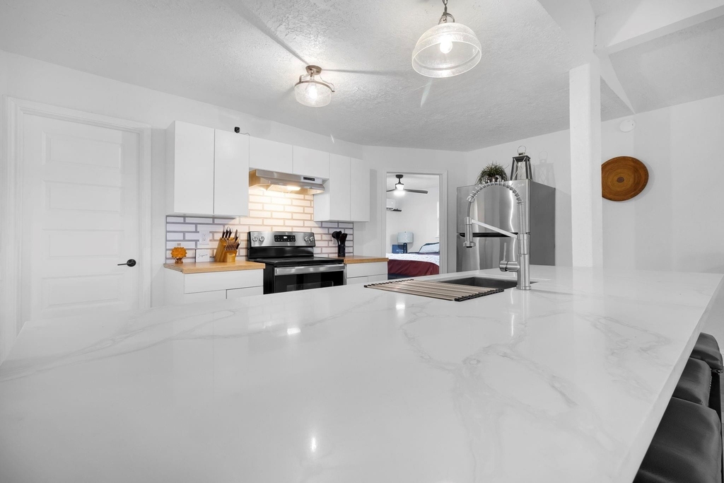 110 Lakeview Shores Drive - Photo 5
