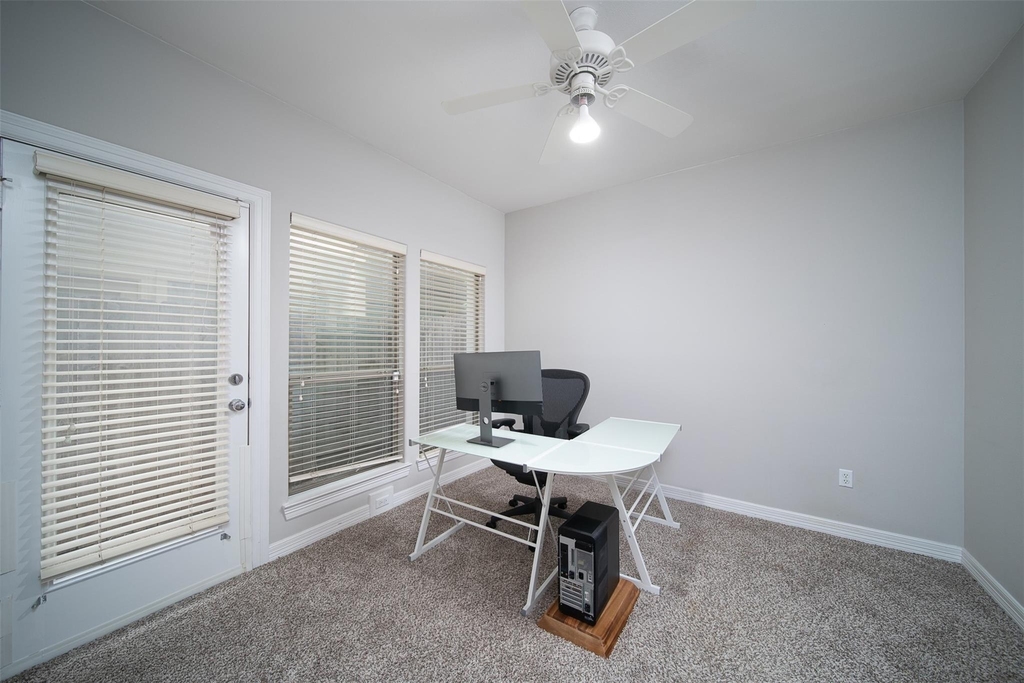 3848 Center Street - Photo 5