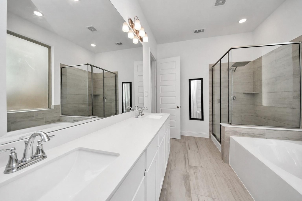 606 Round Lake Drive - Photo 15