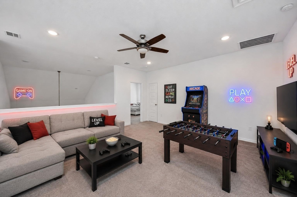 606 Round Lake Drive - Photo 22