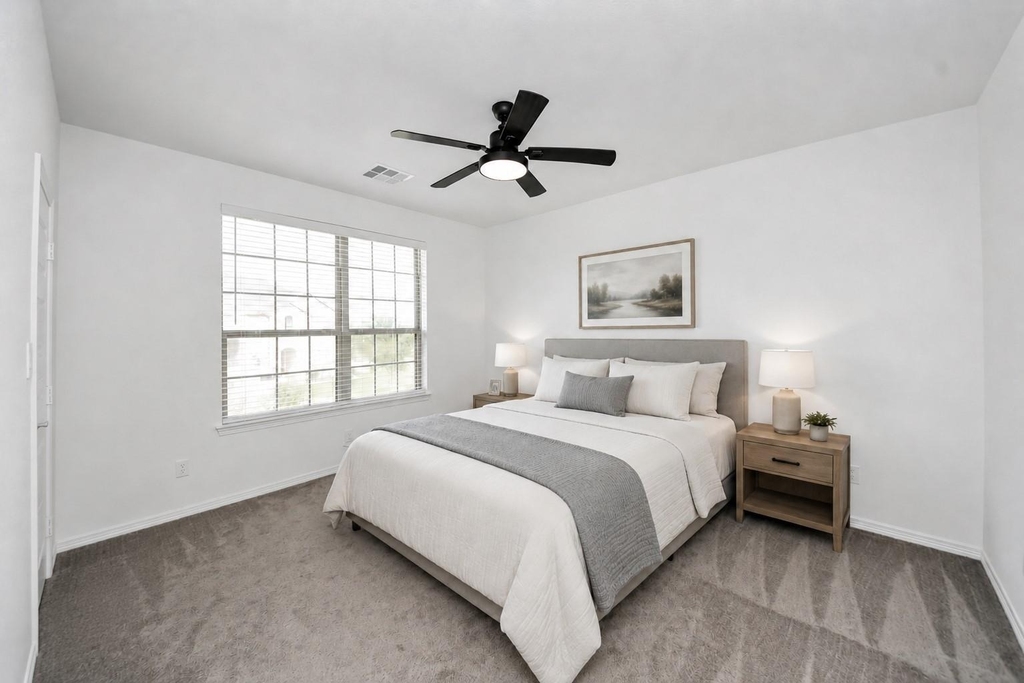 606 Round Lake Drive - Photo 23