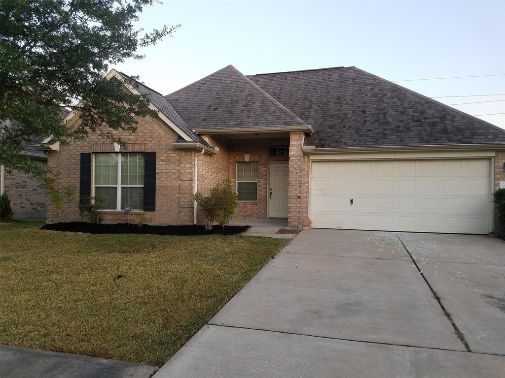 15931 Breanna Lane - Photo 0