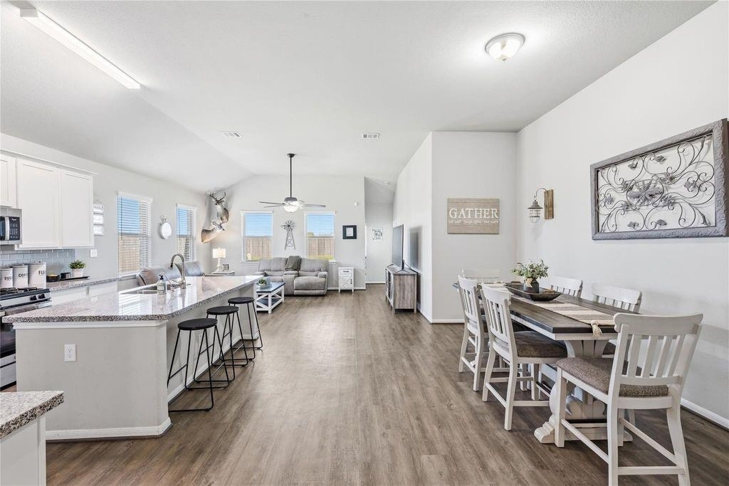14815 Rain Tree Drive - Photo 2