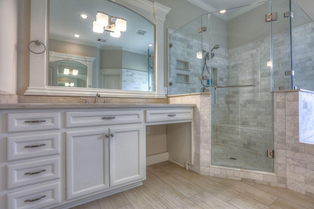 922 Alexander Street - Photo 18
