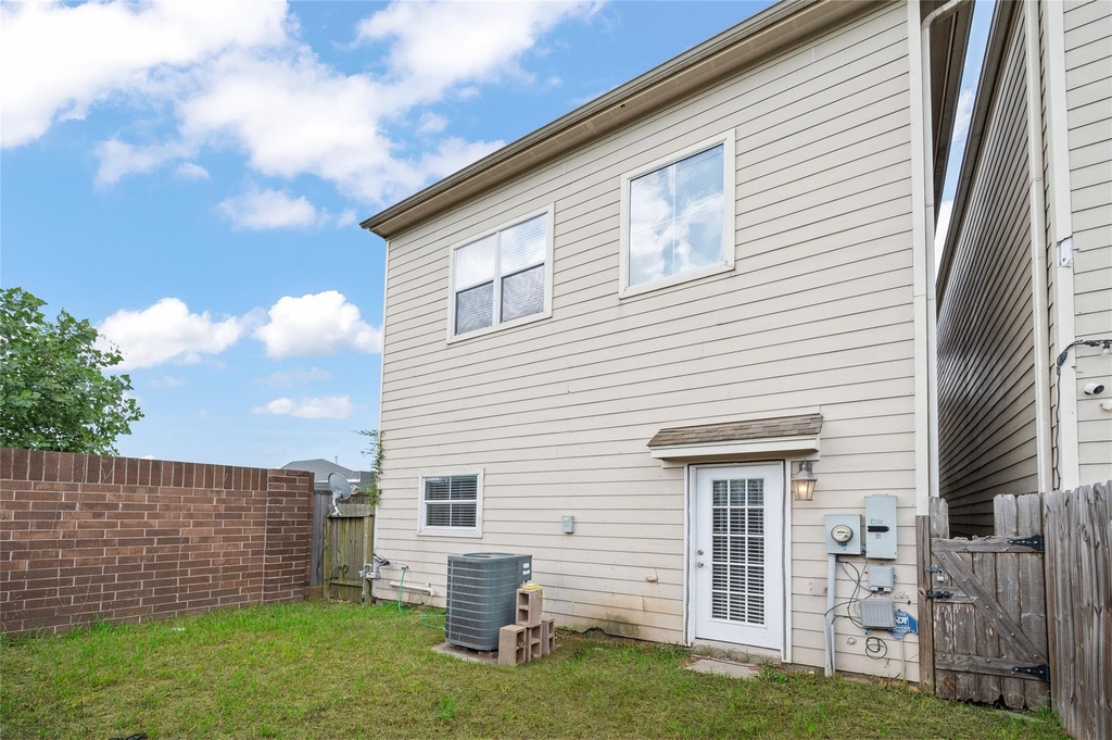 907 Mckinney Park Lane - Photo 31