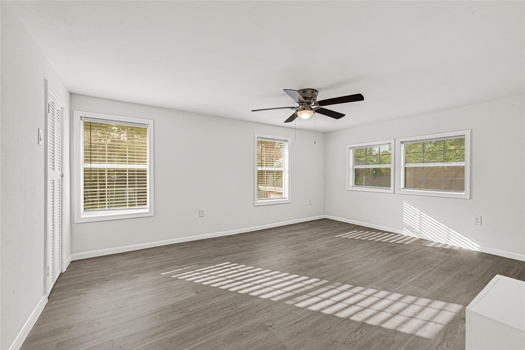 715 N 1st Street - Photo 19