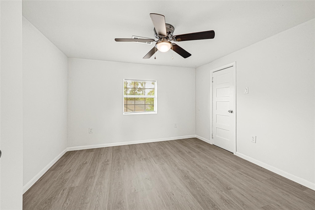 715 N 1st Street - Photo 18