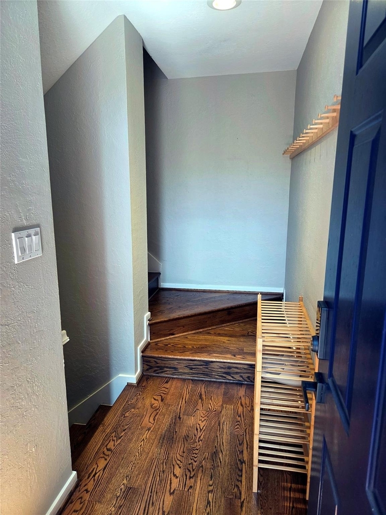 4509 Hazard Street - Photo 1