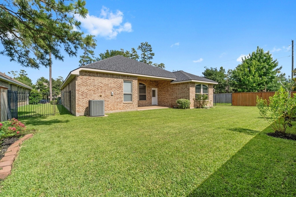 7 Fraiser Fir Place - Photo 19