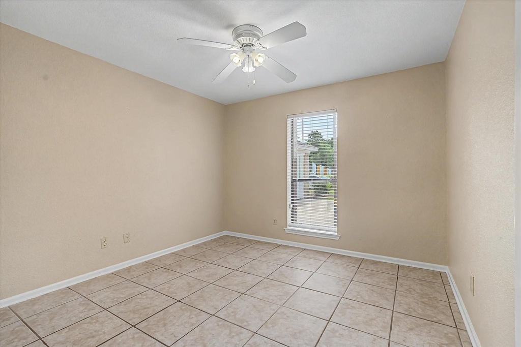 7315 Foxside Lane - Photo 27