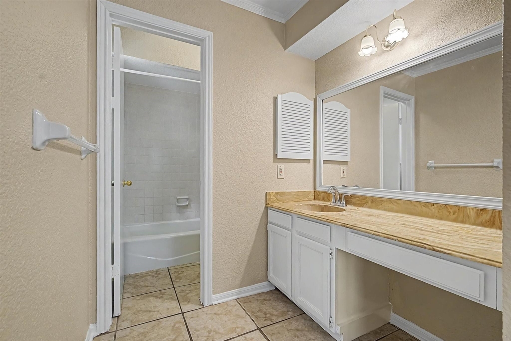 7315 Foxside Lane - Photo 22