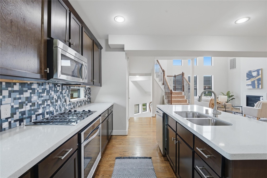 1420 Wilson Street - Photo 25