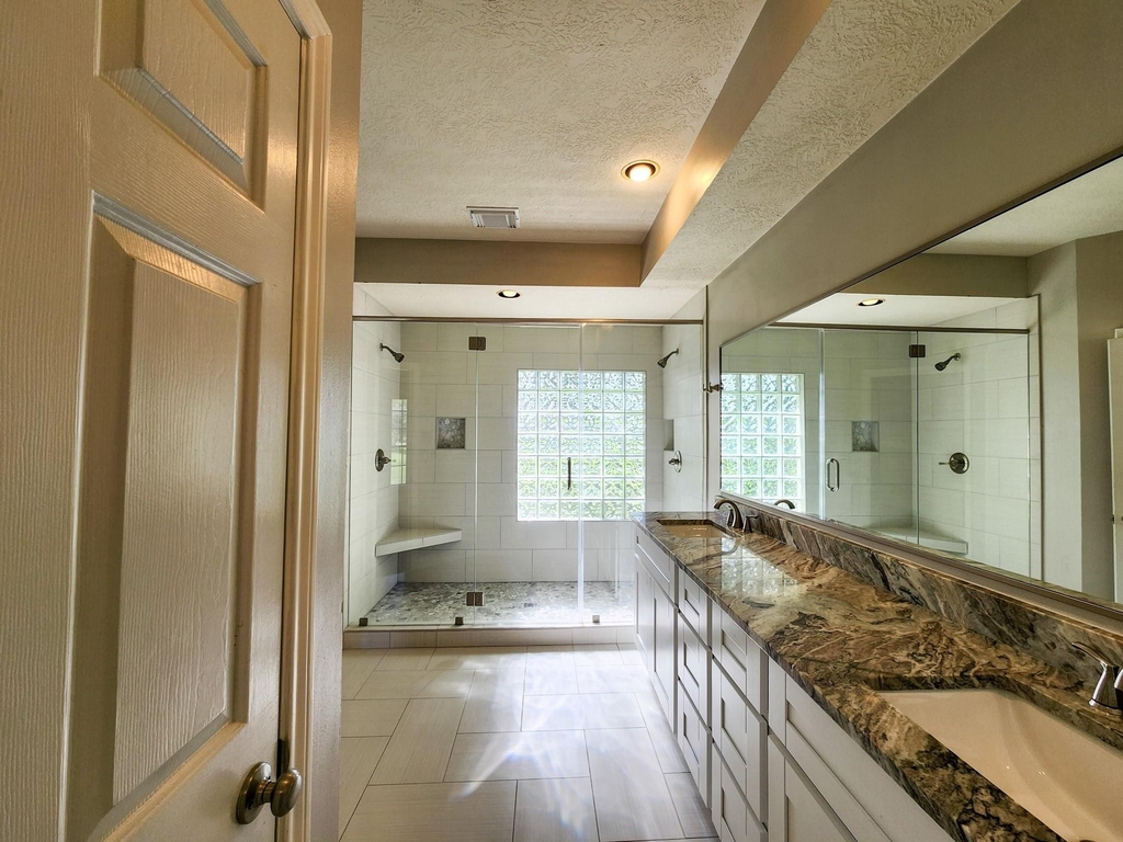2412 N Mission Circle - Photo 26