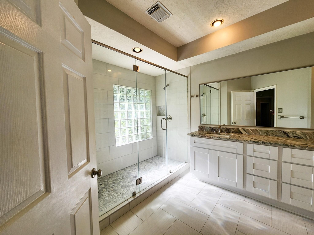 2412 N Mission Circle - Photo 23