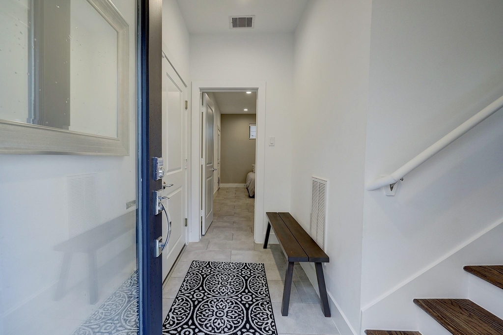 4214 Eli Street - Photo 4