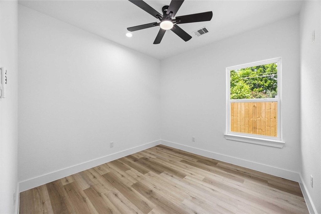8531 Rinn Street - Photo 14