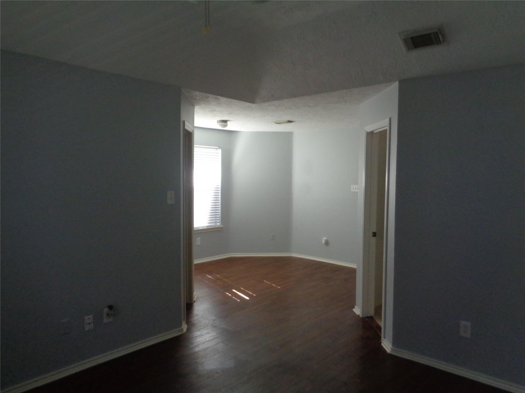 9414 Westacre Place - Photo 18