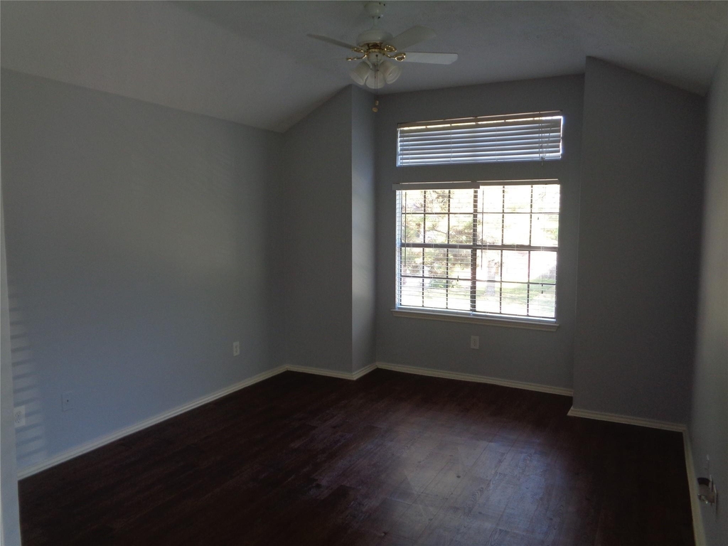9414 Westacre Place - Photo 22